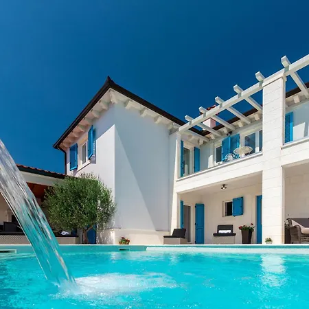 Holiday home Beautiful In